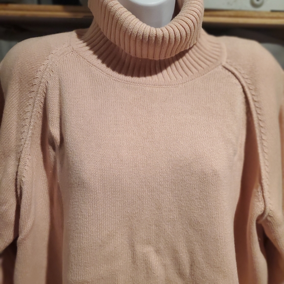 JEANNE PIERRE Sweaters - JEANNE PIERRE Women's cotton turtleneck sweater - light pink